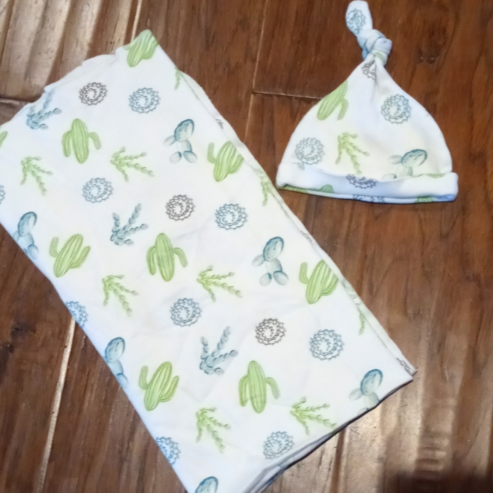 Baby Southwest Print Swaddle Blanket Hat Set